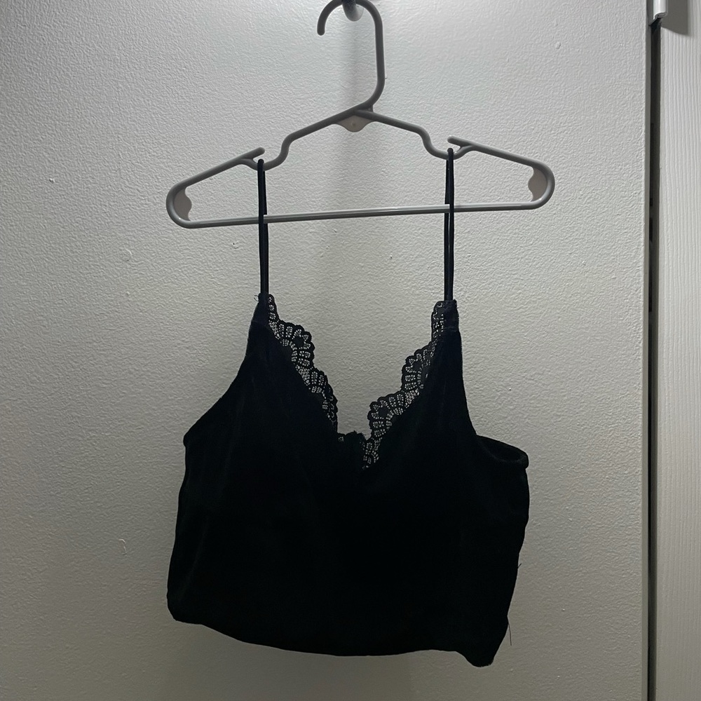 SHEIN black tank top with lace in size medium